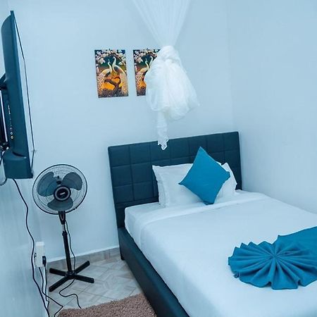 The Lit Gardens Hotel Kisumu Exterior photo