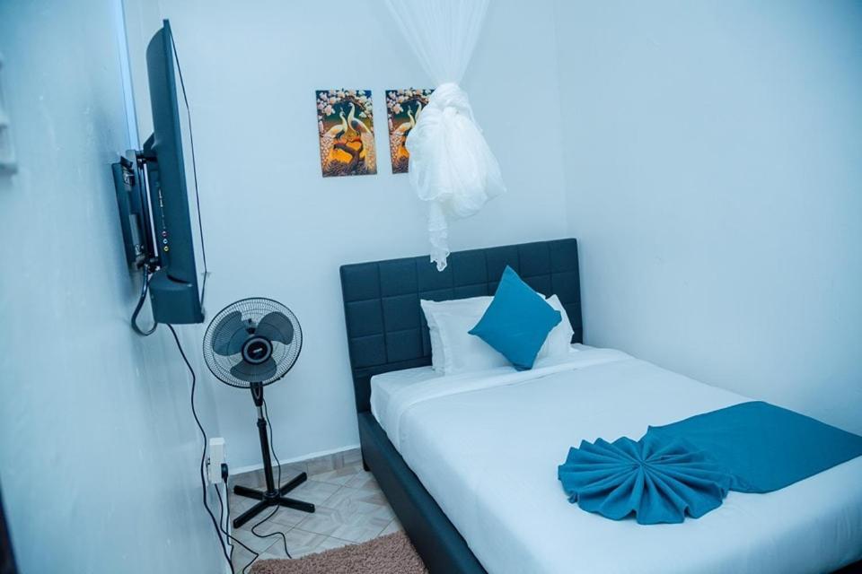The Lit Gardens Hotel Kisumu Exterior photo